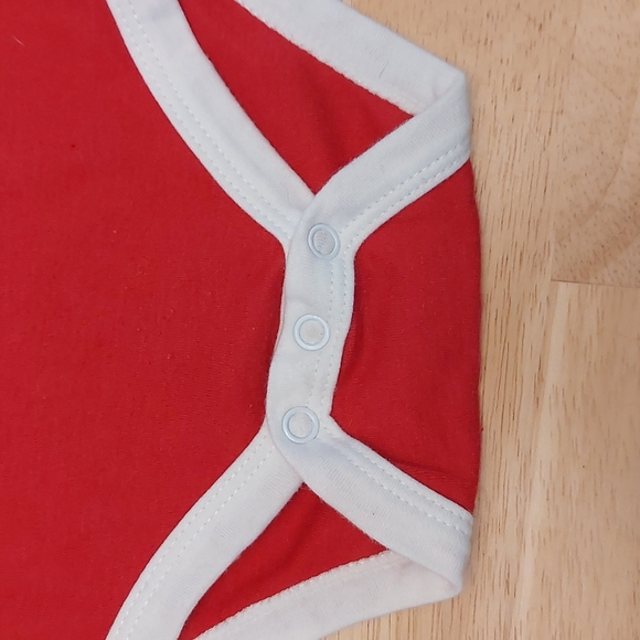 2/$15 EUC. Canada's Sweetie Baby Onesie 12M - Picture 3 of 4